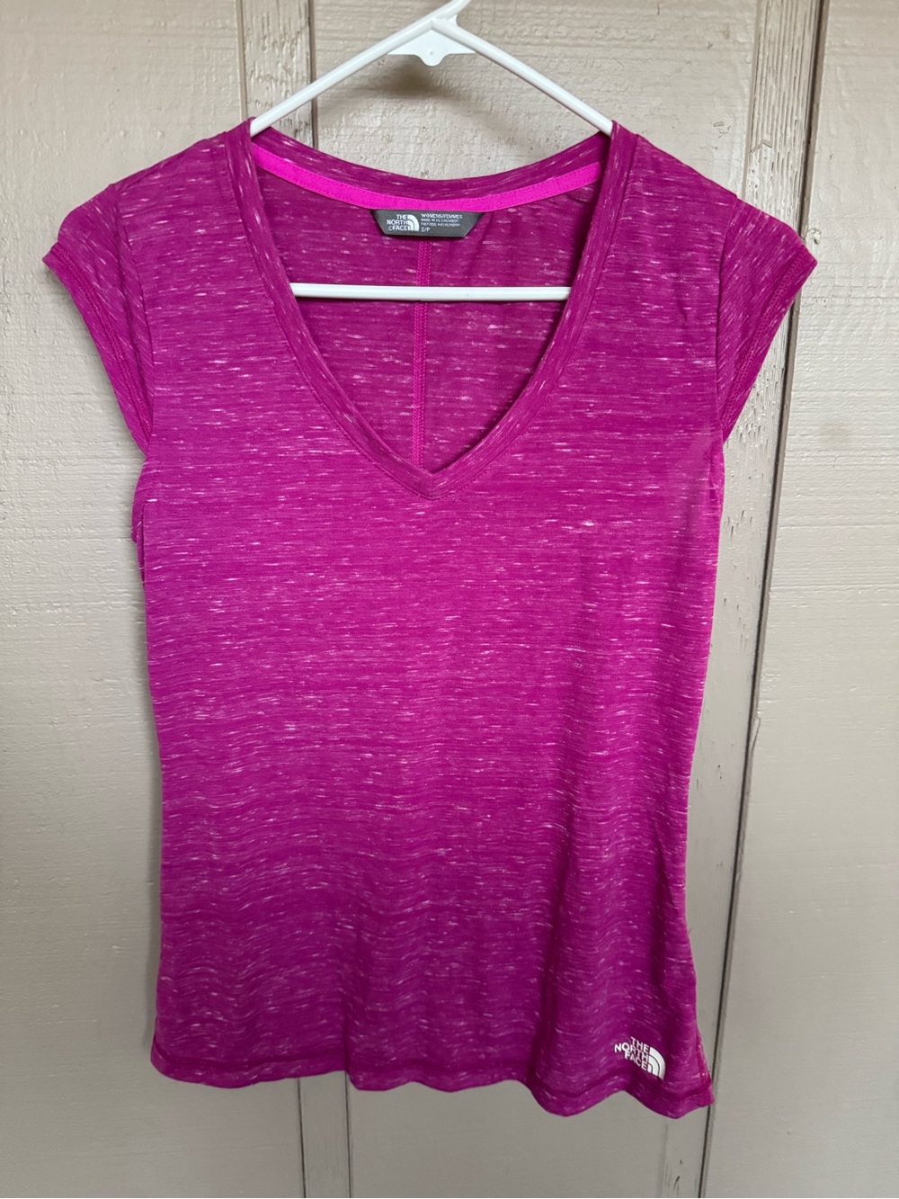 Two North Face Cap Sleeve Active Tops Size Small